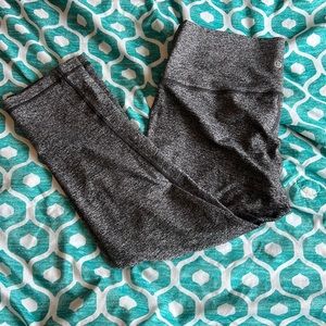 44🍋 cropped leggings